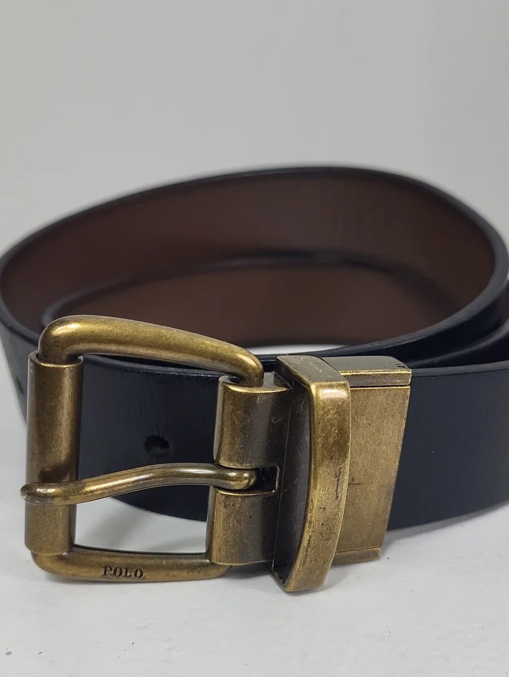 Polo by Ralph Lauren Reversible Black/Brown Leather Belt with Brass Buckle.